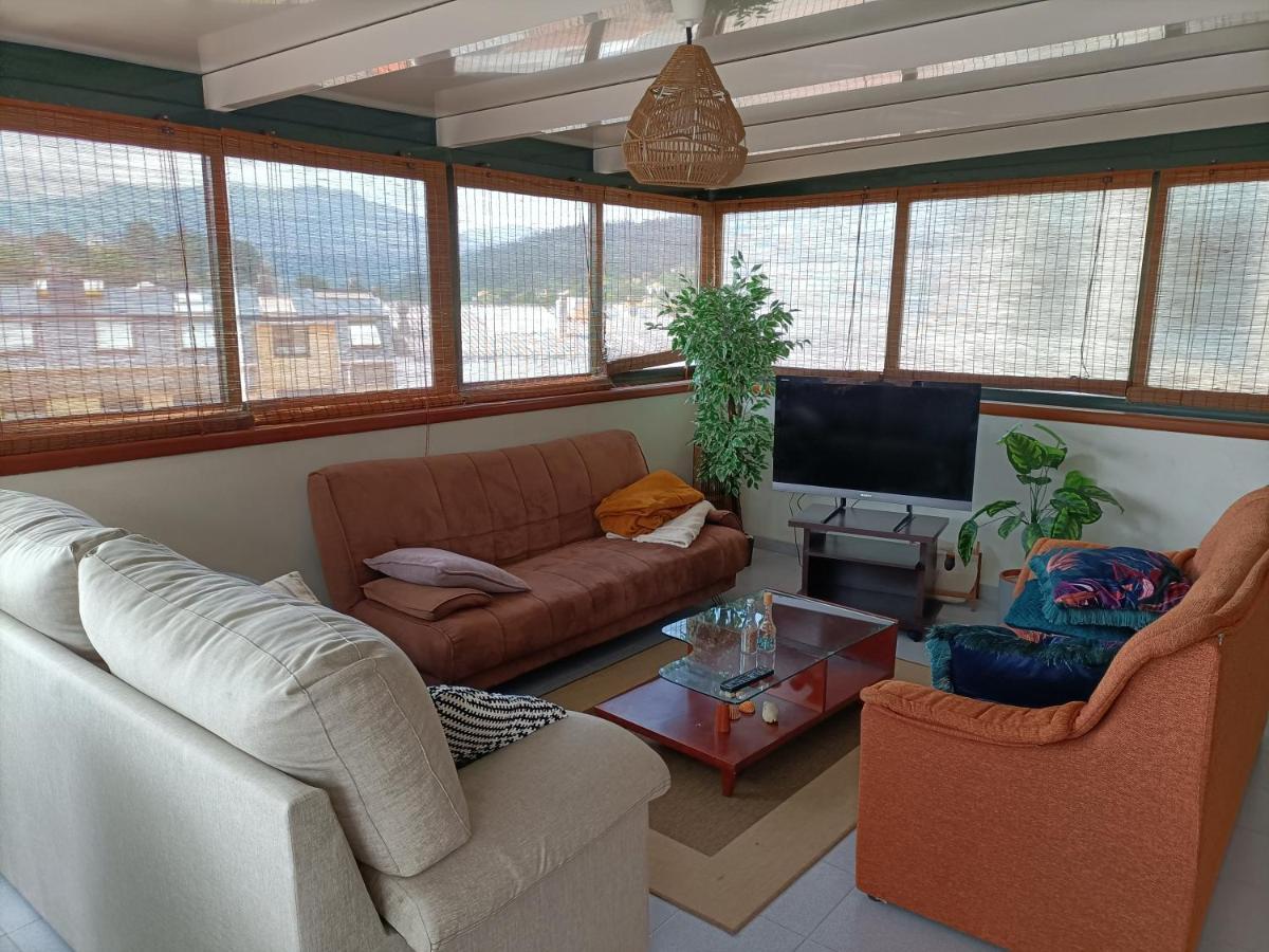 Piso Con Terraza En Las Rias Altas Santa Marta de Ortigueira Exterior foto
